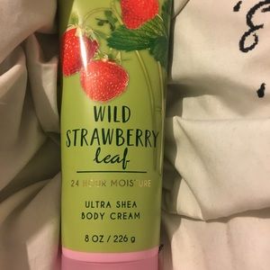 Wild Strawberry Leaf Body Cream